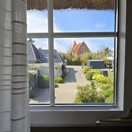 Landhaus-11a Holiday home *